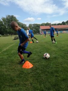 FOOTBALL WINNERS ACADEMY - indywidualny trening piłkarski dla dzieci, Akademia Piłkarska Warszawa http://footballwinners.pl