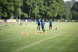 FOOTBALL WINNERS ACADEMY - indywidualny trening piłkarski dla dzieci, Akademia Piłkarska Warszawa http://footballwinners.pl