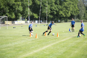 FOOTBALL WINNERS ACADEMY - indywidualny trening piłkarski dla dzieci, Akademia Piłkarska Warszawa http://footballwinners.pl