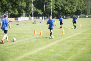 FOOTBALL WINNERS ACADEMY - indywidualny trening piłkarski dla dzieci, Akademia Piłkarska Warszawa http://footballwinners.pl