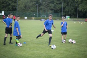 FOOTBALL WINNERS ACADEMY - indywidualny trening piłkarski dla dzieci, Akademia Piłkarska Warszawa http://footballwinners.pl