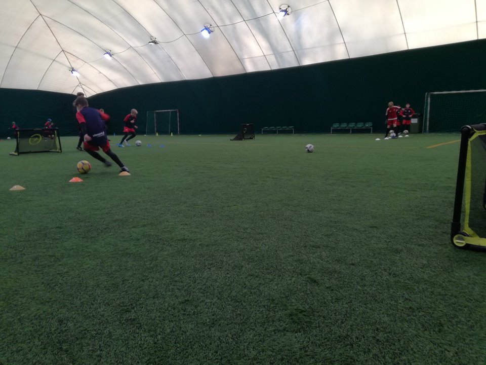 FOOTBALL WINNERS ACADEMY - indywidualny trening piłkarski dla dzieci, Akademia Piłkarska Warszawa http://footballwinners.pl