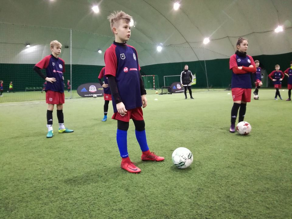 FOOTBALL WINNERS ACADEMY - indywidualny trening piłkarski dla dzieci, Akademia Piłkarska Warszawa http://footballwinners.pl